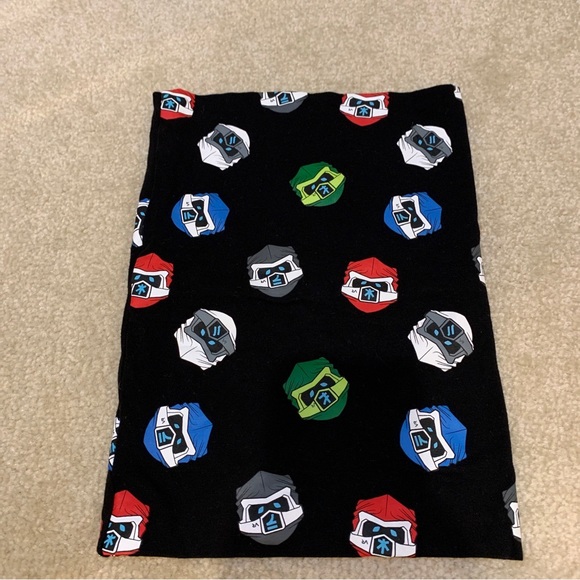 LEGO Ninjago H&M Black Neck Tube Scarf Kids 14 x 20 Ninja Heads Pattern - Picture 2 of 7